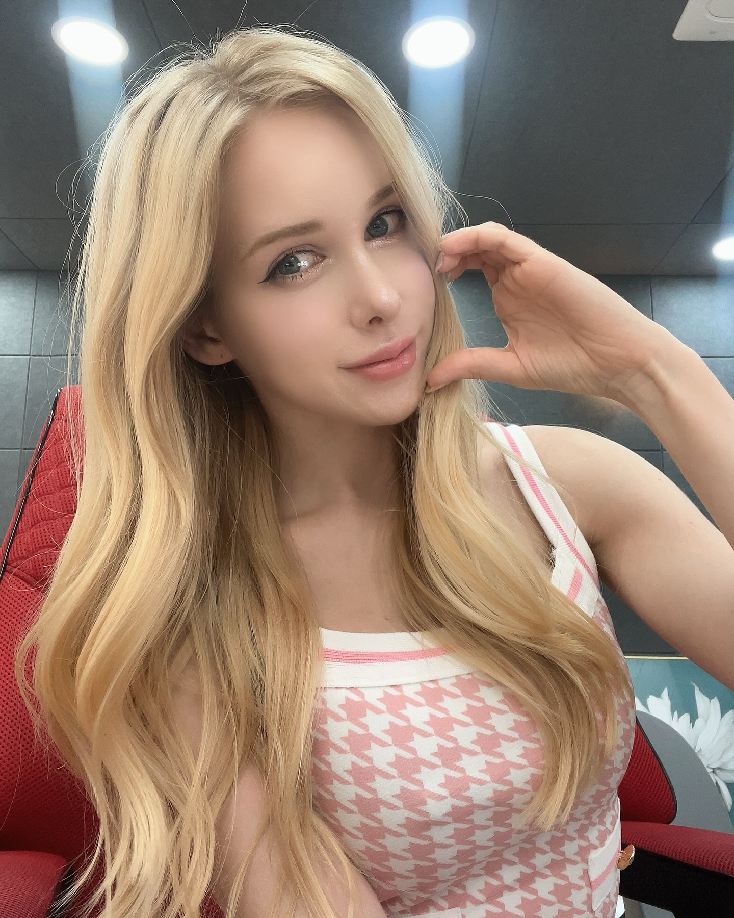 안녕? 6개월만이네~