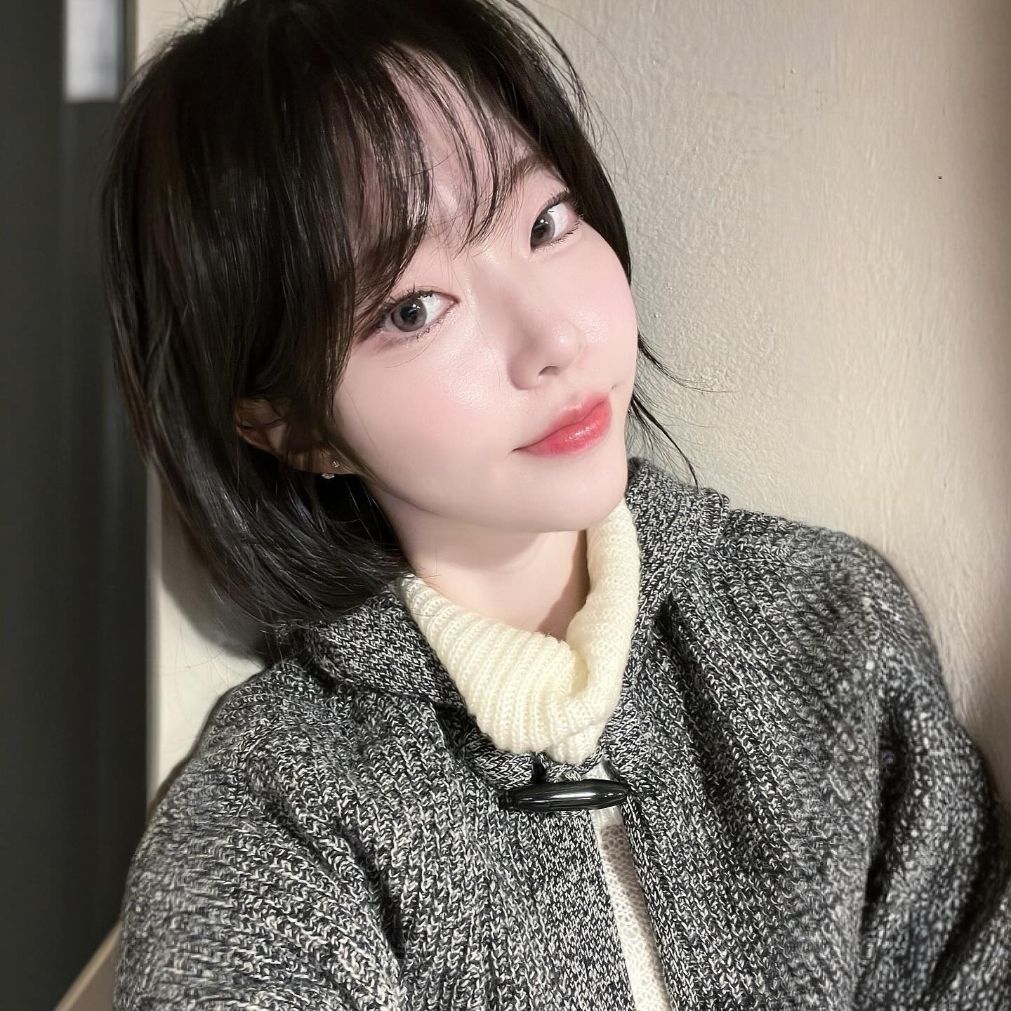 오늘 나….. 🙃
.
.
.
#daily #일상 #여자코디