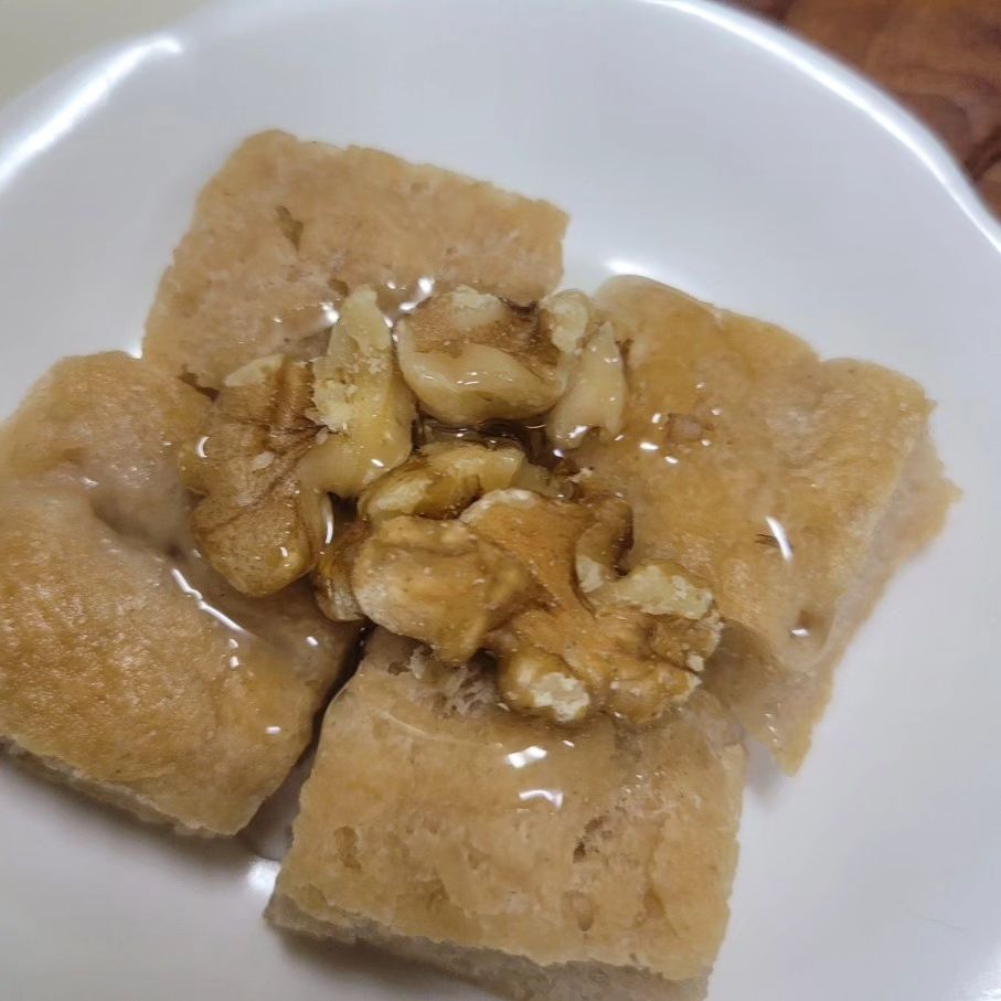 우리집이 글루텐프리쌀빵 맛집으로 변신🍞

집에서 (오일/이스트/소금)만 넣고 포카치아 만들어봤어요❣️ 뿅뿅 기포 보이시나요?
고소하고 담백한 맛이 일품이에요. 

글루텐프리라 걱정했는데 세상에😎
기대 이상으로 빵이 잘 완성되는거에요!!!! 쫀득쫀득
부드럽고 맛 다해 우리집이 빵맛집❤️

빵순이라 빵을 정말로 사랑하는데, 
밀 추출 활성 글루텐이 전혀 들어있지 않은 
글루텐현미 쌀가루로 변성성분, 검류, 제빵 개량제, 면기능강화제를 사용하지 않아 안심하고 섭취할 수 있어서
넘 행복해요🥐

글루텐 불검출 확인된 제품으로 안심하고 섭취할 수 있는
글루텐프리 현미 쌀가루로  빵맛집 세권 만들어보자규요
강력추천드려요😎

https://smartstore.naver.com/foodreams/products/5019935518

.

#업체로부터제공받은제품입니다 #글루텐프리쌀가루 #제빵용현미쌀가루 #글루텐프리쌀빵 #글루텐불내증 #푸드림스쌀가루 #밀가루대체쌀가루 #쌀찐빵만들기 #쌀피자만들기 #호떡만들기