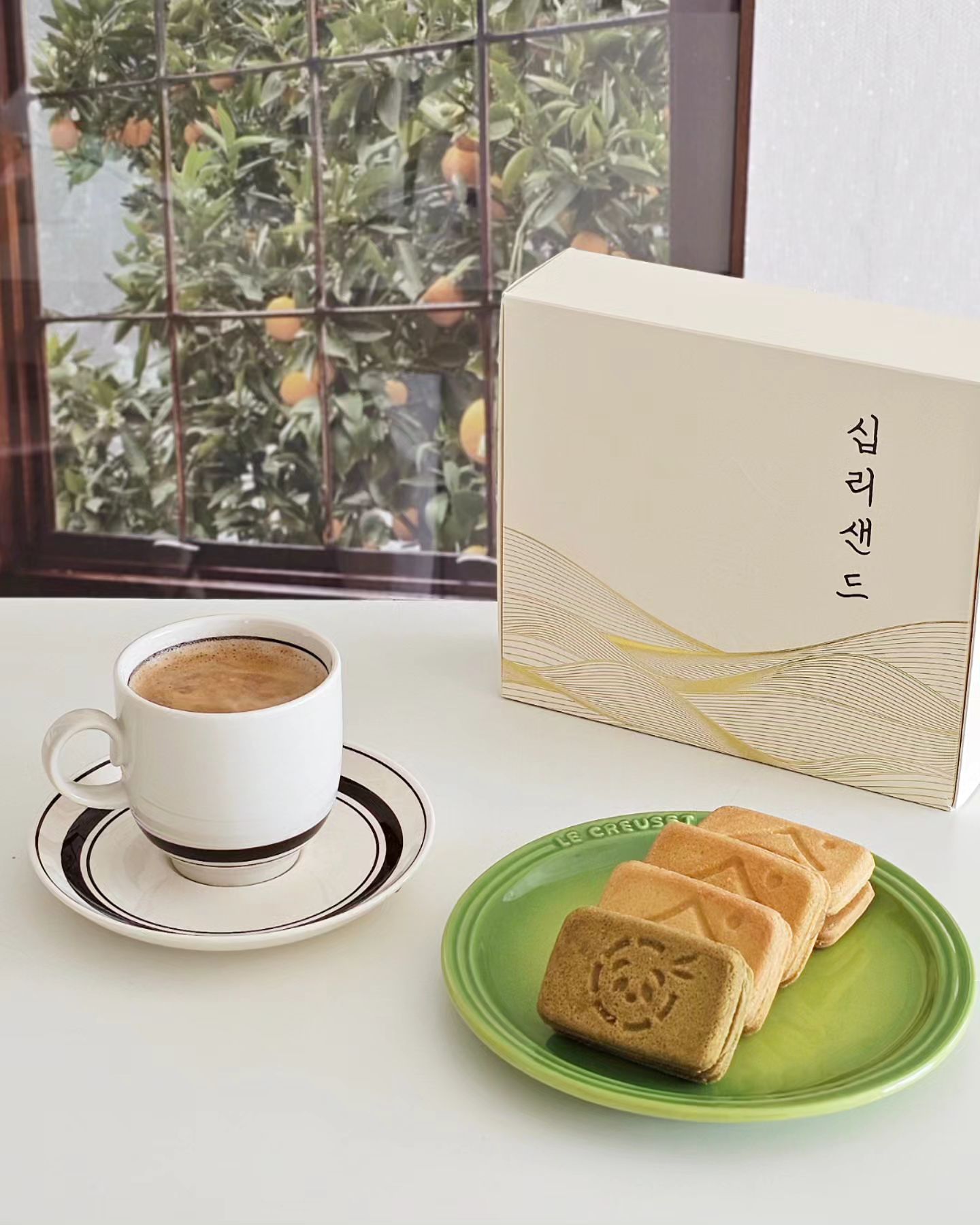 #십리샌드 #십리곳
.
.
세상에 #울산 에도 이런 샌드가
생기다니.....🫶🏻🩷

#십리대숲 을 상징하는 대나무,
울산 명물 #배 로 만든 맛난 필링들과
고급버터가 들어가 풍미좋은 쿠키까지.

예쁘고 맛좋고 다 해버림👍🏻

#티푸드 로도 좋고 선물용으로도 강추!
친절한 사장님 덕에 더욱 기분좋게
방문했던 곳😃 조만간 재구매하러갑니댜?🙊
.
.
thanks to💕
sip_li_got 
ulsanplanet