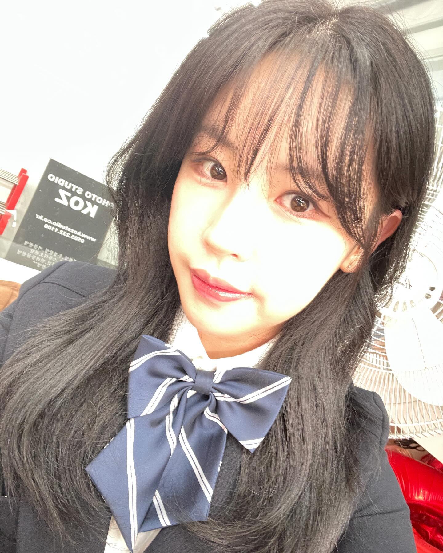 하두리 갬성ㅋㅋ
새빛모리 프로필촬영 날🩵
#명지대학교홍보대사#새빛모리 
나는야 나이많은 보칵생ㅋ