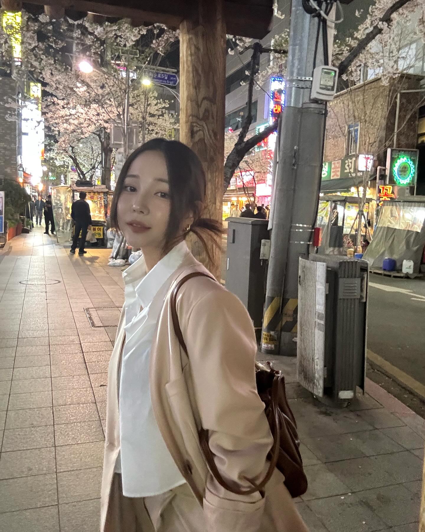 을지로 야장에서 고기먹구 신나서 🤎🌸