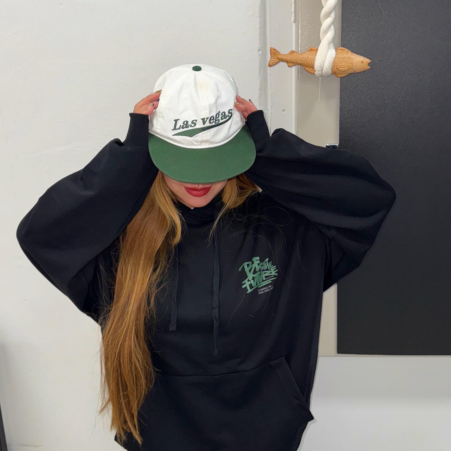 #광고 정신 없는 주말 보낸 후 다시 돌아온 월요일도 순삭🌪️☠️🎵

ufcsport_korea 신상 볼캡에 후디 입고 헬요일 극뽀옥!🔫⚡️
UMF 공홈에서 신상 구매시 10% 할인 진행 중〰️🛒💚

#ootd #ufc #ufcsport #ufc스포츠 #weareufc #keepgoing #sportwear #dailylook #outlook #changingthegame