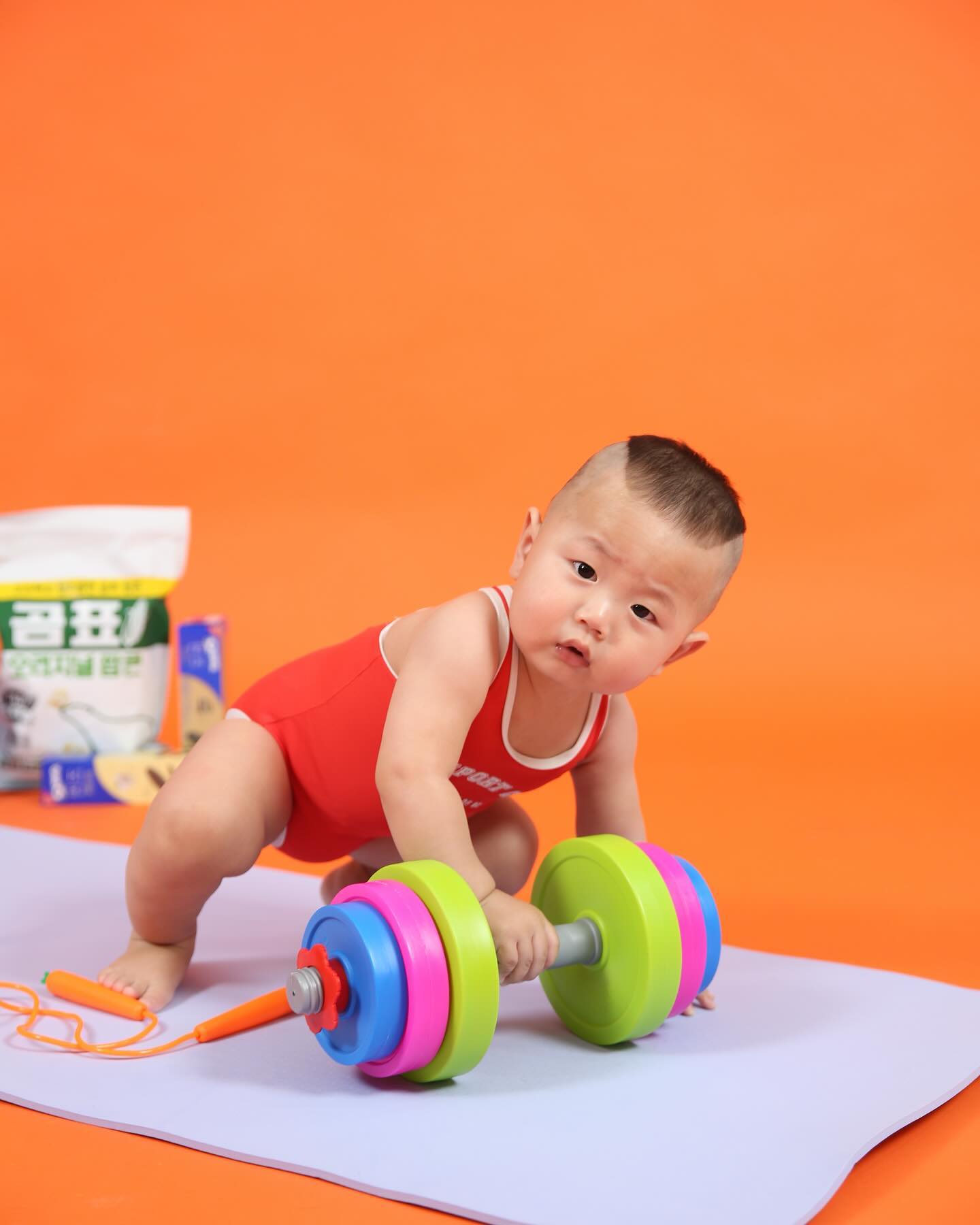 우리 막둥이 쓰리고!!! 돌사진 컨셉이 아주 찰떡이구먼🥰

#돌사진 #돌사진컨셉 #인천스튜디오 #인천돌사진 #인천돌사진관 #미가스튜디오인천점 #베일리수인천점 #운동시켜야하나 #컨셉이찰떡이네