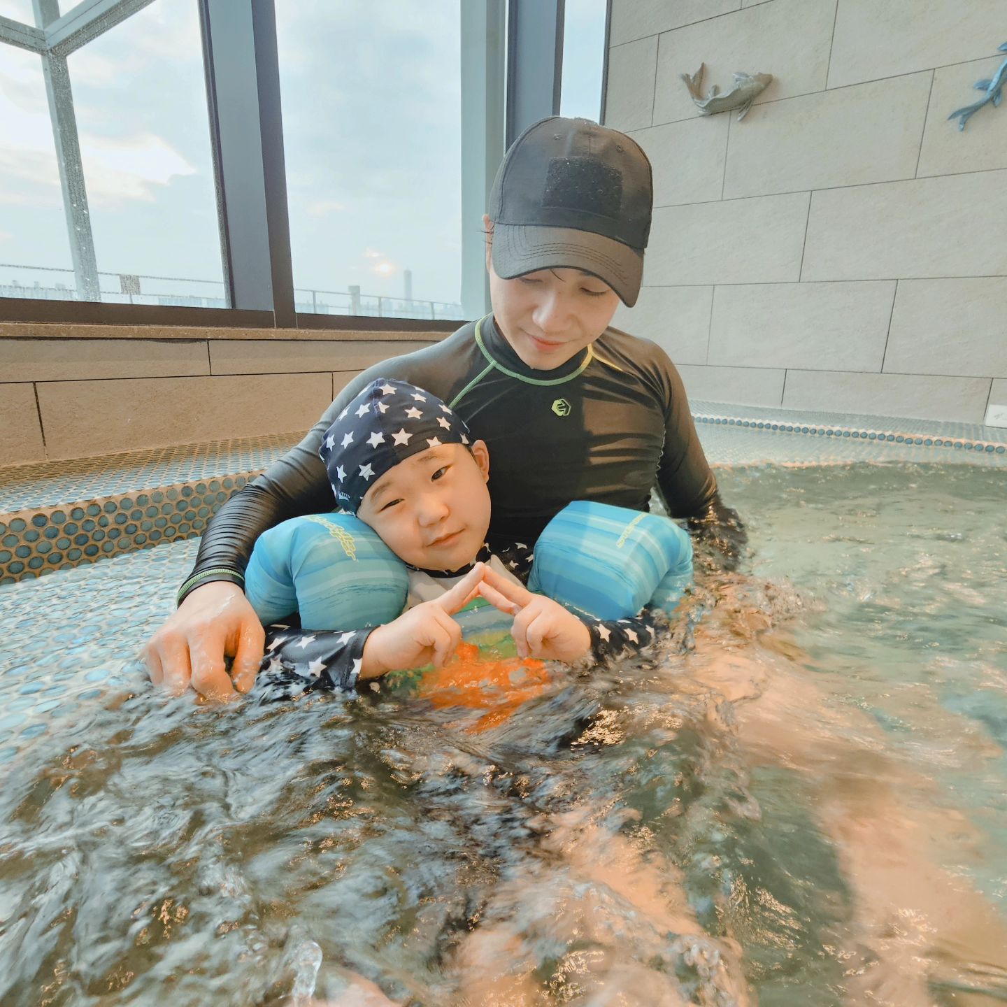 혼자일 때를 즐기려므나 첫째야🤭
이제 외동일 날이 얼마남지 않은 주하랑🥲