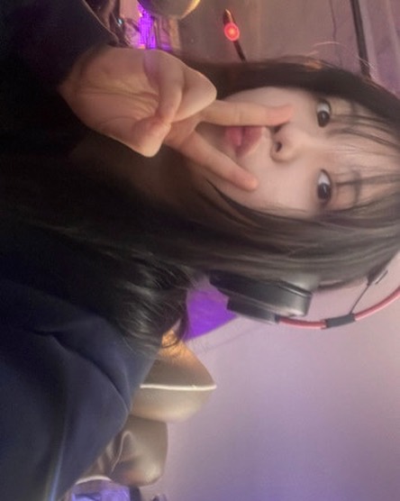 🎧🤍