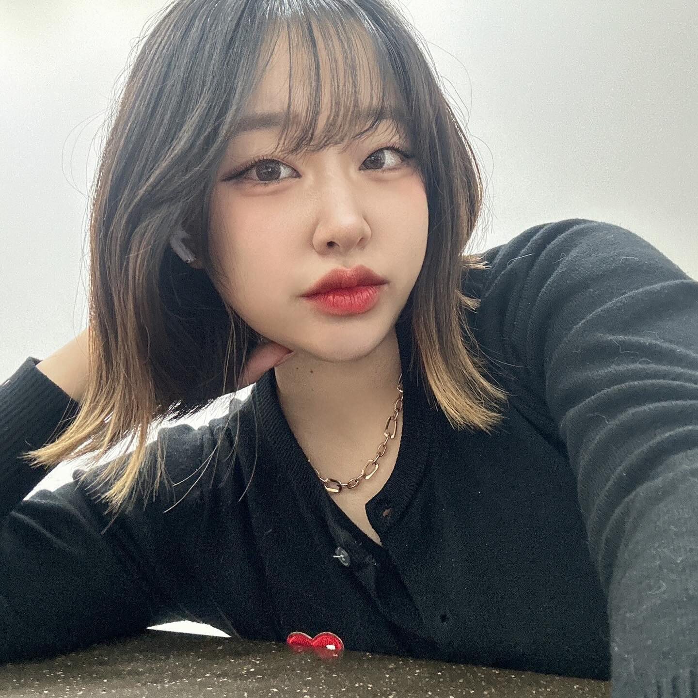 나는 일단 2번
.
.
.
.
.
#종강 #부탁해