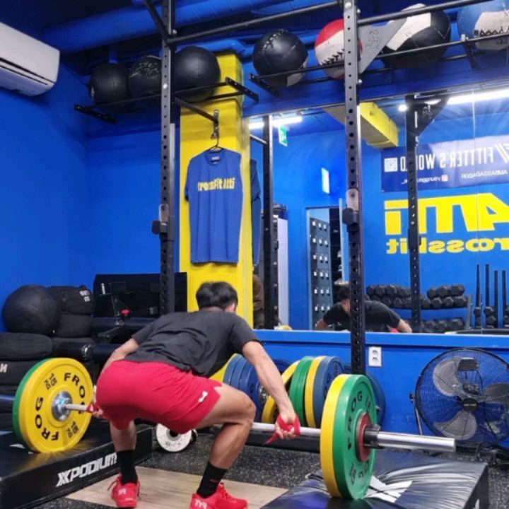 75kg 2x5s
130kg 2x4a
Back Sqaut x5
130-140--150gg