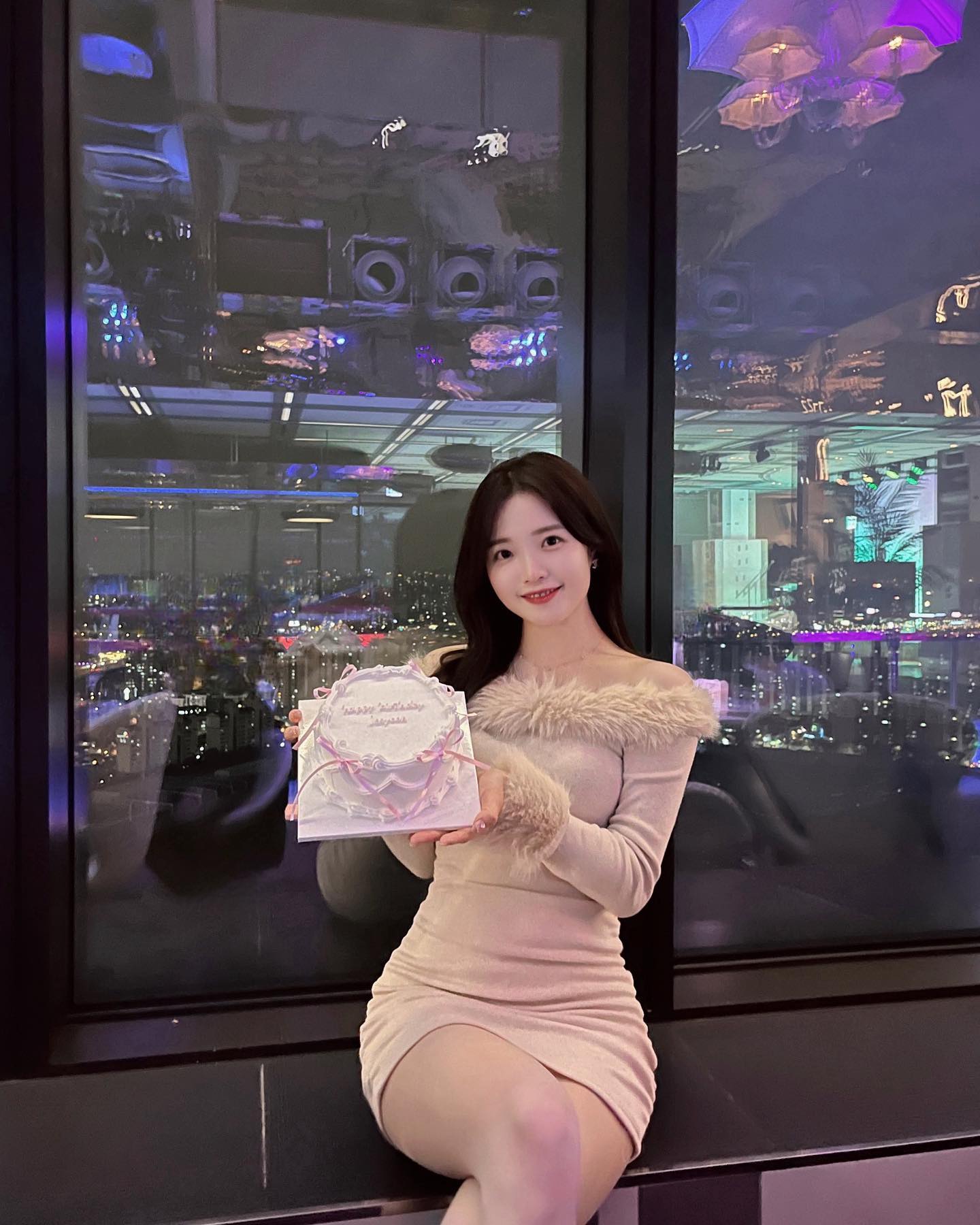 항상 가장 먼저 축하해 주는 그녀들과 ˚‧｡♥｡‧˚
#prebirthday #0126