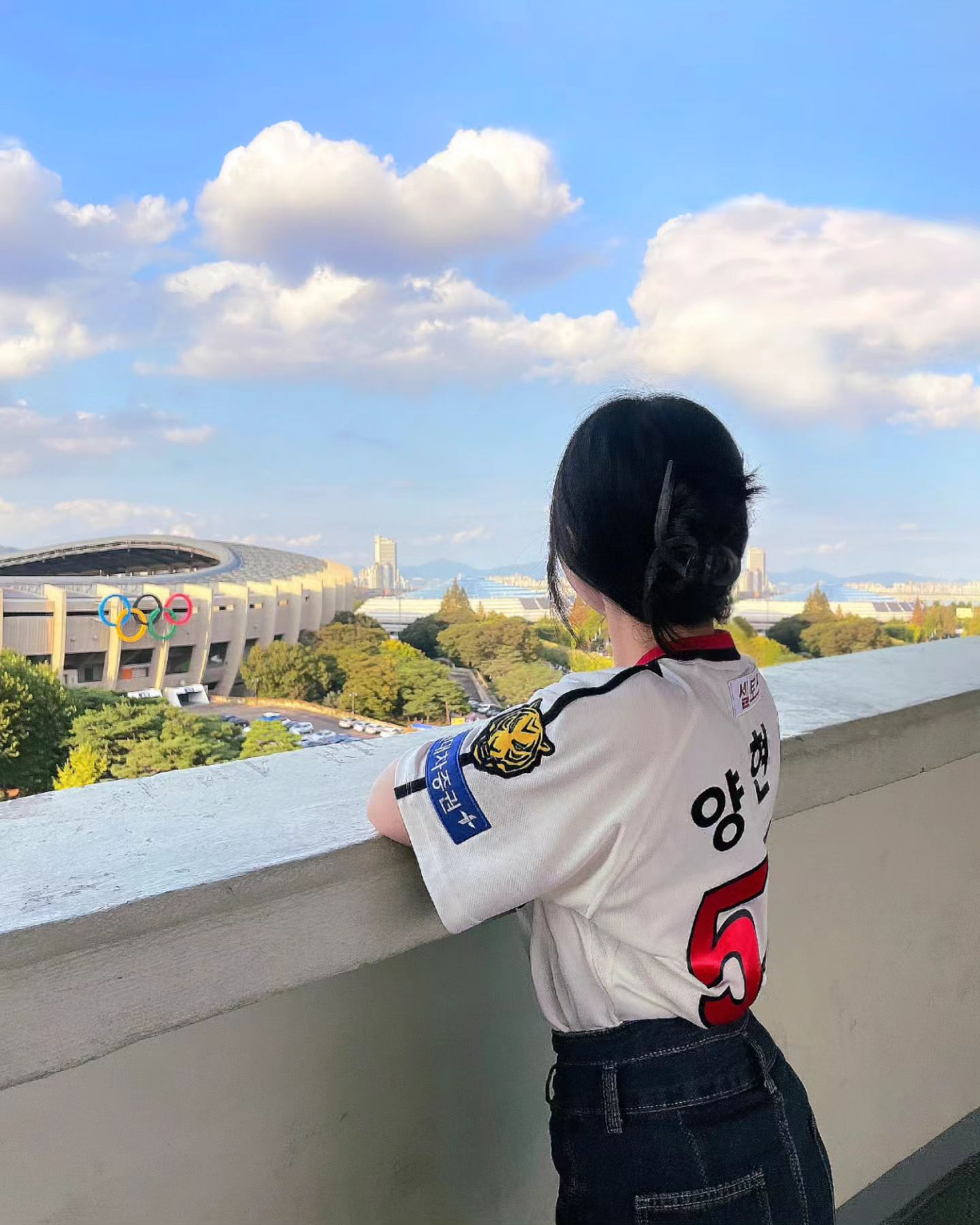 가을은 야구 보기 좋은 날씨🩵⚾️☁️