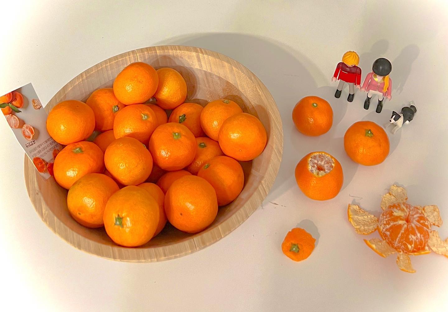 🍊

포근한 집에서 귤까먹기

#귤까묵 #비타민 #유라감귤 
#새콤달콤 #과일없이못살아