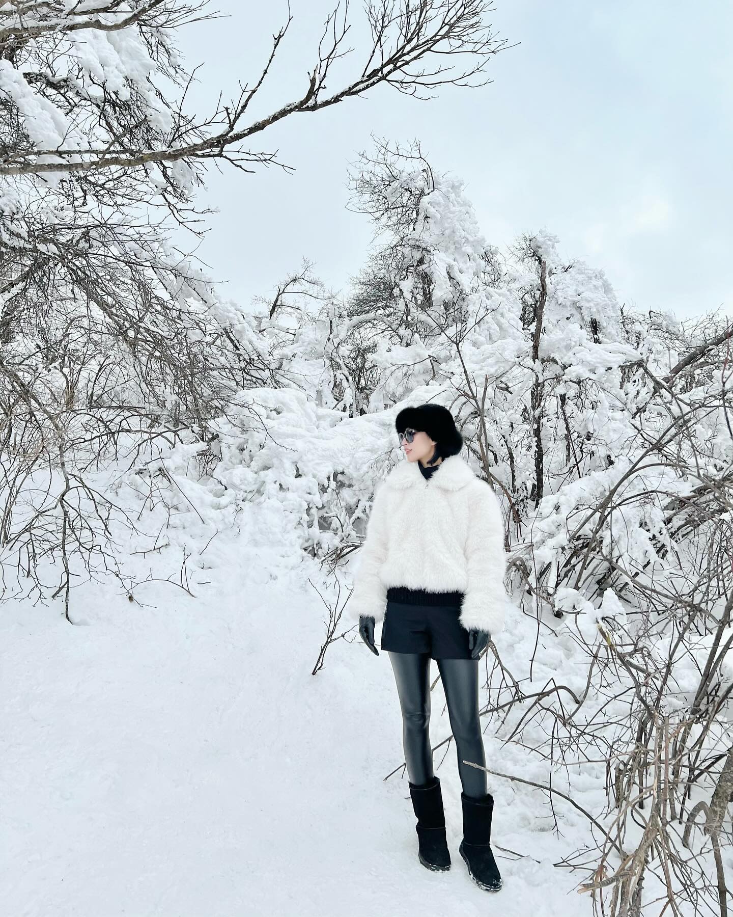 올 겨울 마지막 눈보러☃️❄️🩵
+
+
+
#삿포로겨울여행 아니고 #강원도겨울여행 #설산의매력