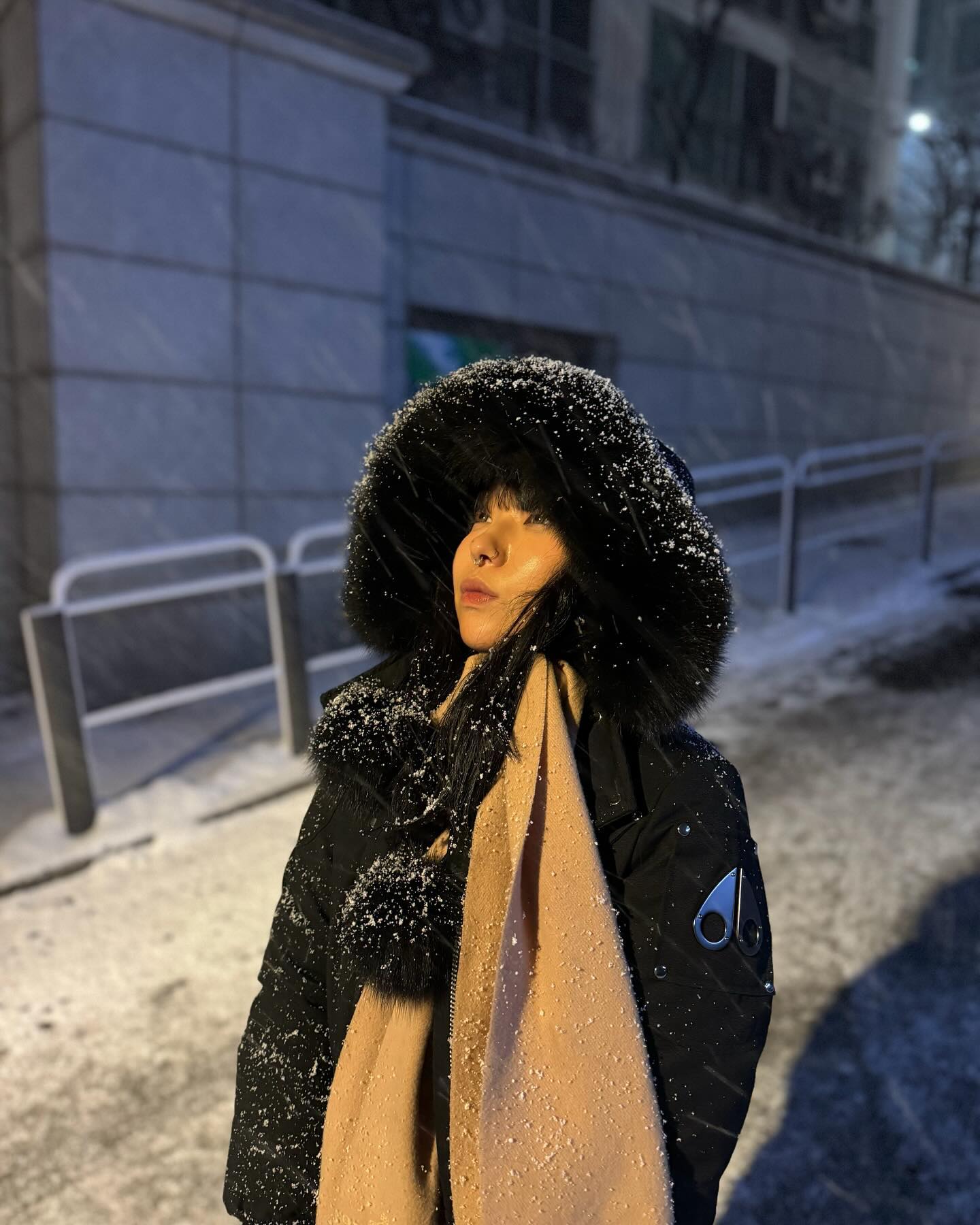 ??:에-그거 지지야 먹는거 아니야 ❄️☃️
#화이트크리스마스  #신나 #메리크리스마스야