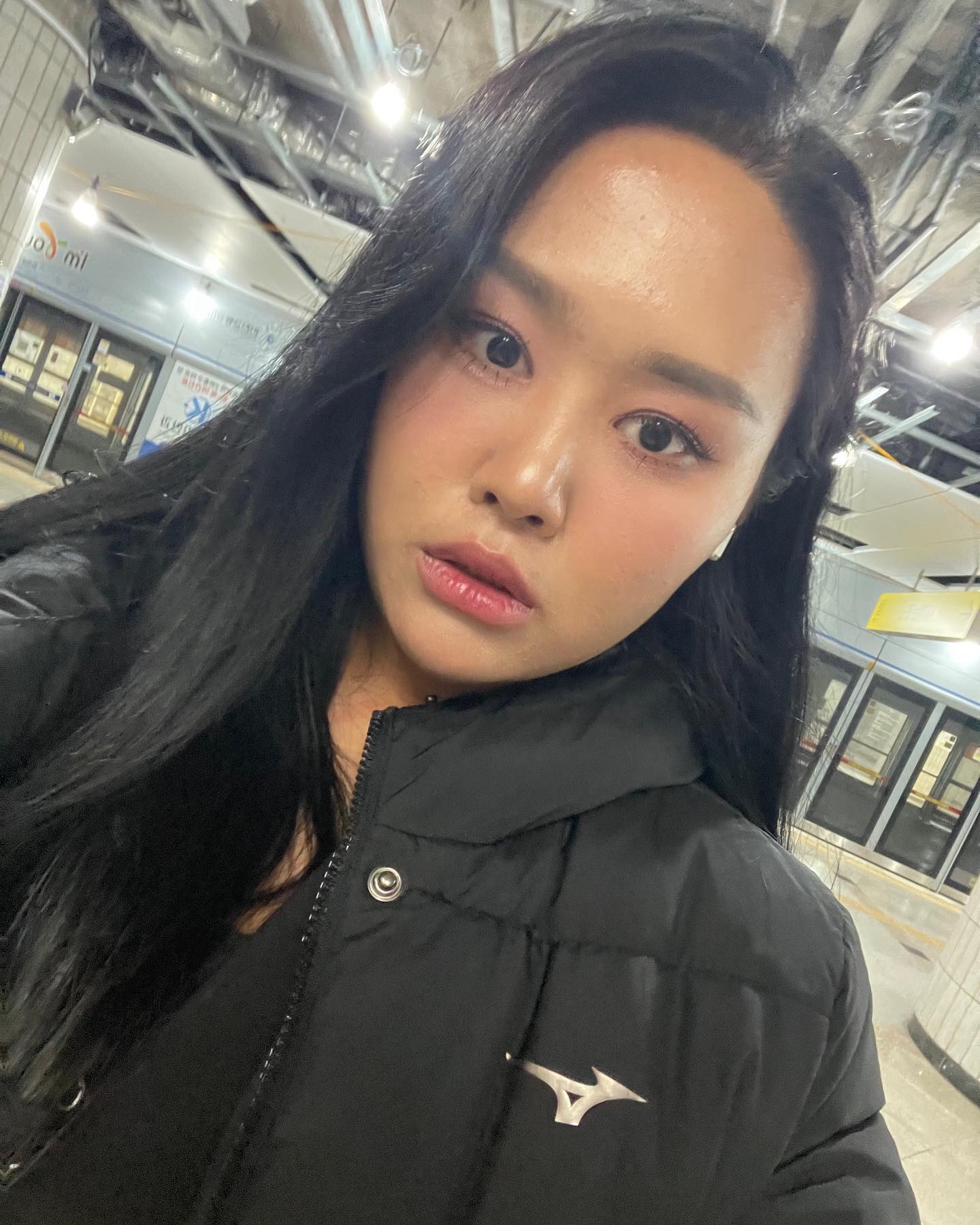 가을딥톤 진은주 핑크톤 겨쿨메컵 해봄😎🩷 (기카지롱)

miyu_mup ❤️
