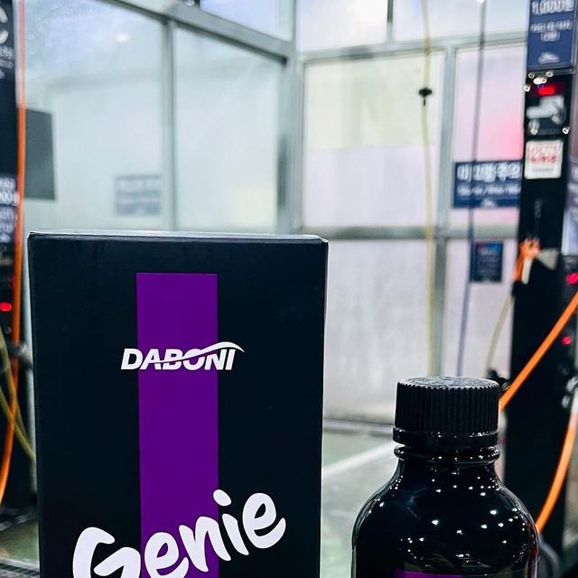 듀크390탐 on Instagram: "#광고 바이크에 심혈을 기울여 세차하는 타입은 아니지만 그래서 더더더더더더더ㅓㅓㅓ 필요한 다보니 퀵디테일러 세차용품💜 퀵디테일러로 관리한 차는 이후 별도