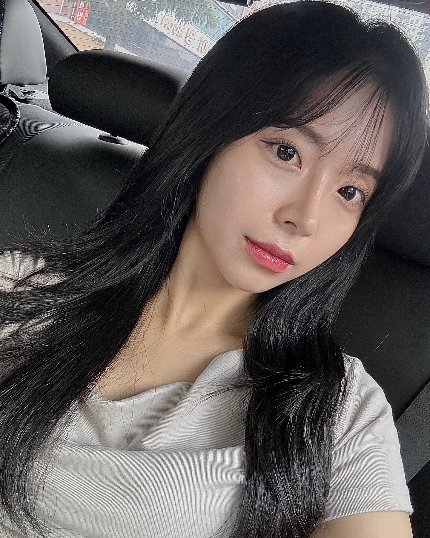 요즘 피드 업로드는 살짝 뜸했쥬..?🤣🙌🏻