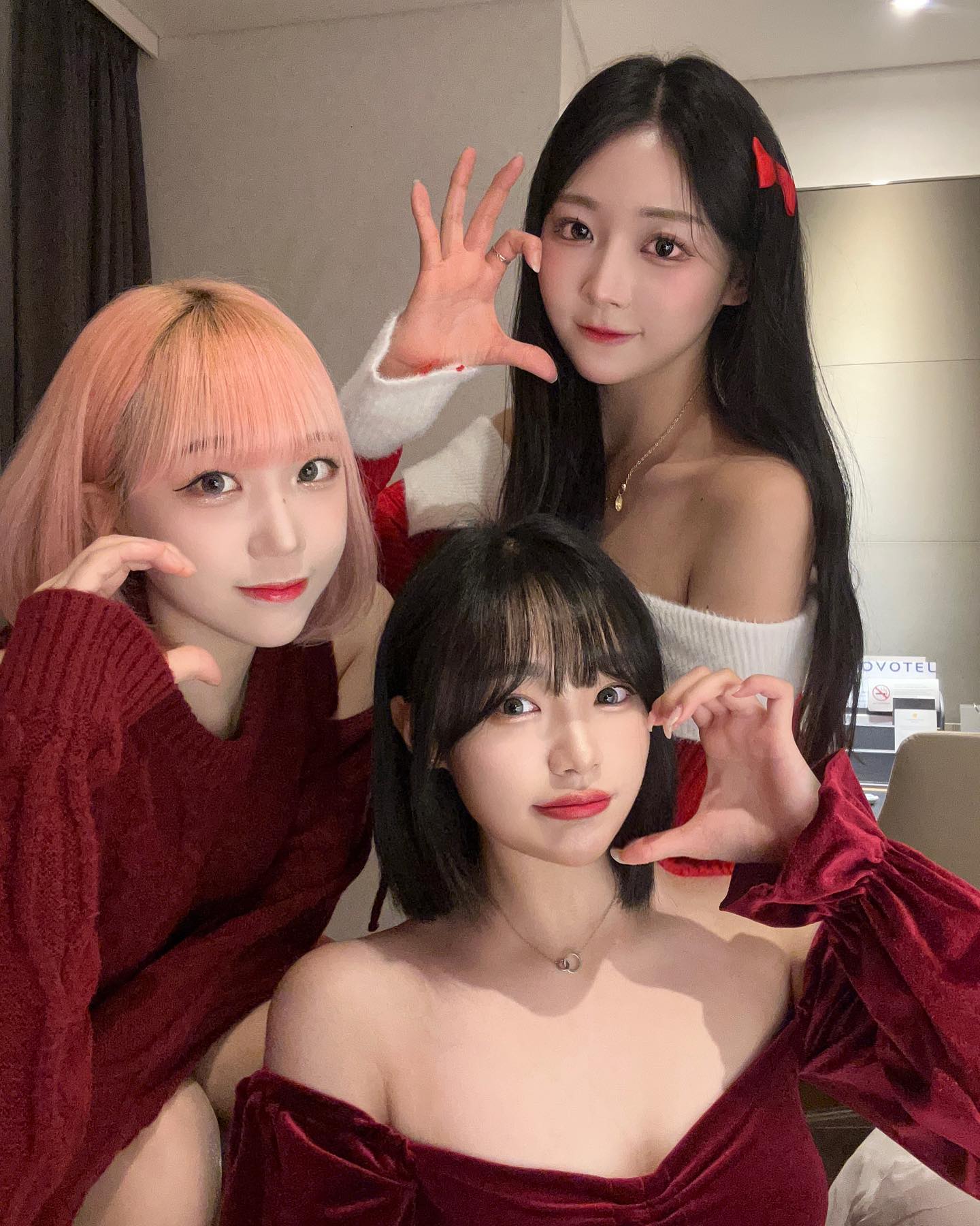 내년에도 행복하자 🩷🐼🐹🐱 #ㅂㅎㅈ