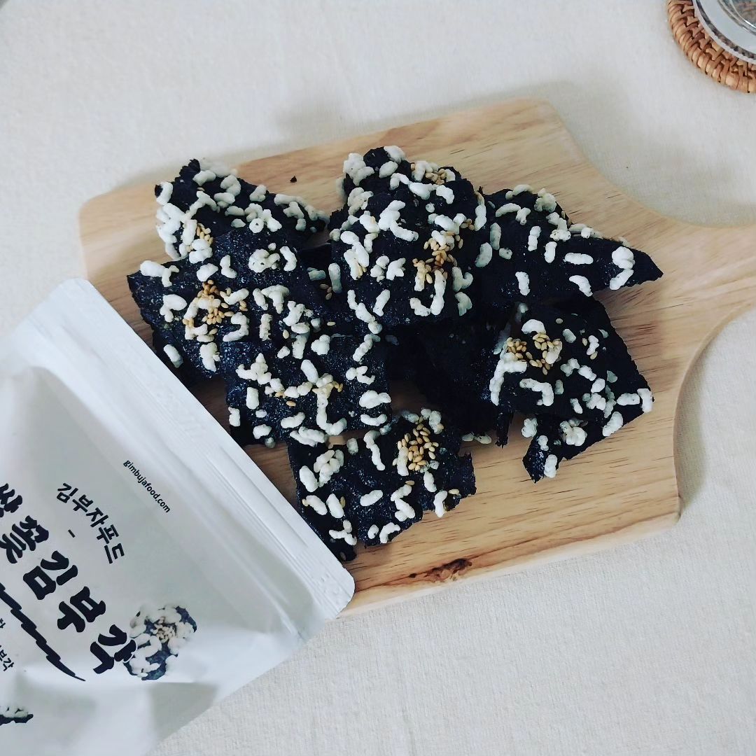 우리집 건강 간식으로 애용하고 있는 김부각 세트
간식으로도 좋고 바삭하고 맛있어서 맥주 안주로도 추천하고 싶어요
100% 수제로 좋은 재료로 만들어 아이들 간식으로도 좋답니다

#김부각 #김부각과자 #아기김부각 #수제김부각 #맥주안주추천 #가벼운맥주안주 #김부각추천 #김부자푸드 #가치사세