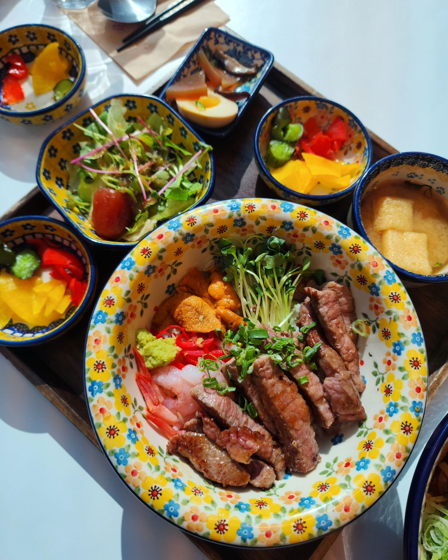 이경준 사진전을 보고 같은 건물에 있는 식당을 찾아 들어갔는데
정말 맛있어서 기분이 좋았던 곳..
미도인 ...인테리어, 맛, 가격 다 마음에 들었던 곳.
또 가고 싶당!

#찐맛집 #서울맛집 #서울역그랜드센트럴빌딩 #서울역맛집
#미도인 #서울역스테이크 #일본식가정식