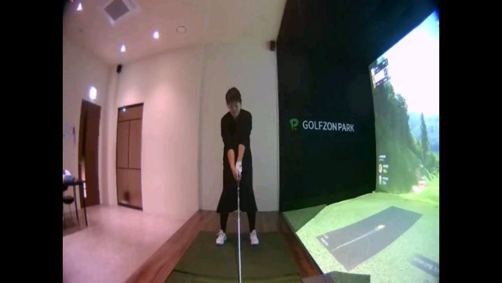 #기록

내리막이긴 했지만 
스타일도 별로지만~

인증하고 싶었던  비거리갱신⛳️⛳️⛳️

비거리 235m
볼스피드 53.7

처음이자 마지막 비거리갱신인듯
그 이후로 180이 끝이네 ㅋㅋㅋㅋㅋ

갱신한걸로 만족해서 #피드박제

#골프 #골프존 #골프존파크 #비거리갱신
#스크린골프 #golf #골린이 #golfzon 
#골프영상 #드라이버영상 #나스모 #오잘공