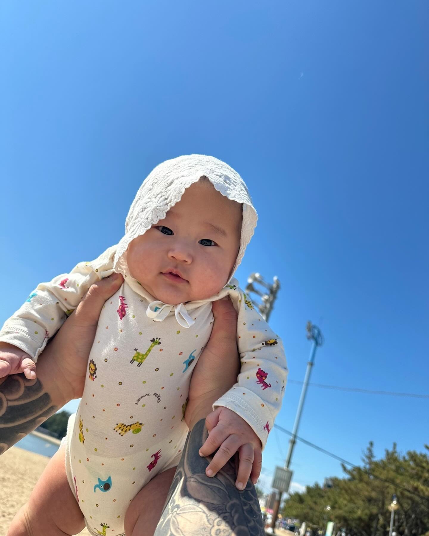 생애 첫 바다 🌊💙

갈매기 보고 제일 좋아했움 ㅋㅋ