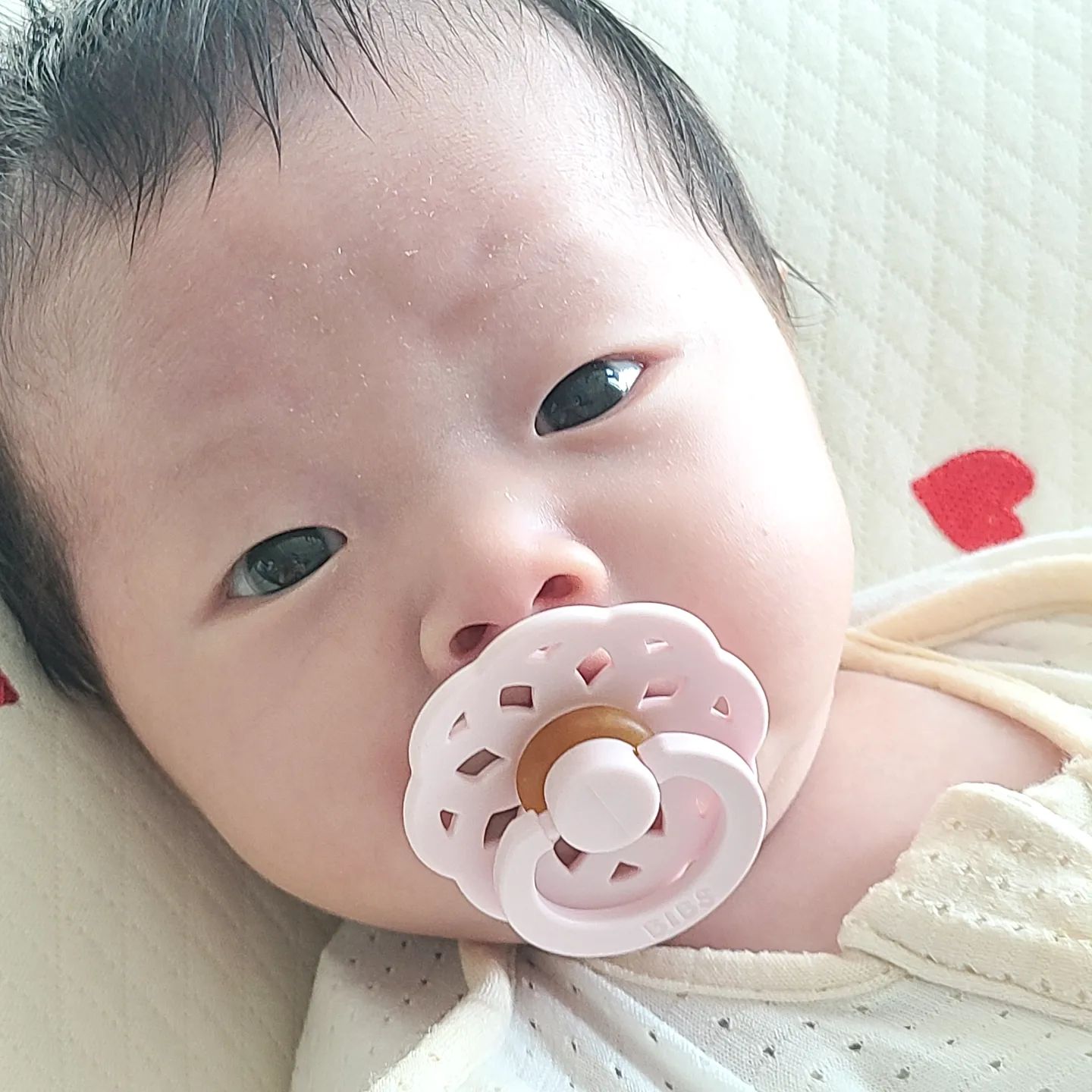 우리챈이 예쁜건 엄마가 열심히
기록해줄게 
근데 그거 알지?

#비례의법칙
#예쁜거하나흑역사하나
#신고는하지말아주세요

🐯 으르신 생후 25일차 
50일 기적 바라면 너무 눈치없죠?