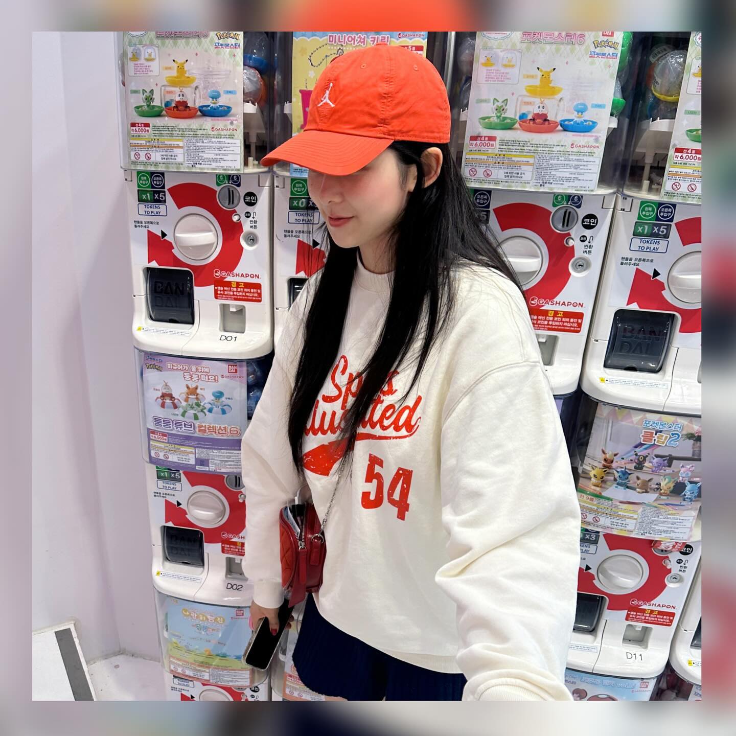 #협찬 
#sportsIllustrated
날씨가 따~뜻 하니 ~ 기분이가 좋구먼요~🍓🌸🌿
날씨가 휙~휙~바뀌니~ 옷장도 빠르게 ~ 새 옷으로 ~준비!👕

Sports Illustrated 브랜드 런칭 ? 했다고 하니,
편하고 다양하게 입기 좋은 맨투맨 ~필요 한 사람 고고싱~🫶🏻

 #SportsIllustratedfashion #스포츠일러스트레이티드 #스포츠일러스트레이티드패션 #스트릿패션 #ootd #outfit #캐쥬얼 #캐쥬얼룩 #데일리룩 #데일리룩코디