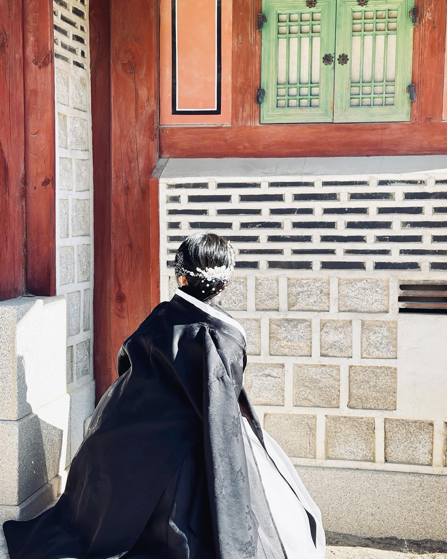 水墨畵🫧
작년 가을엔 댕기를 드리우고 있었는데.