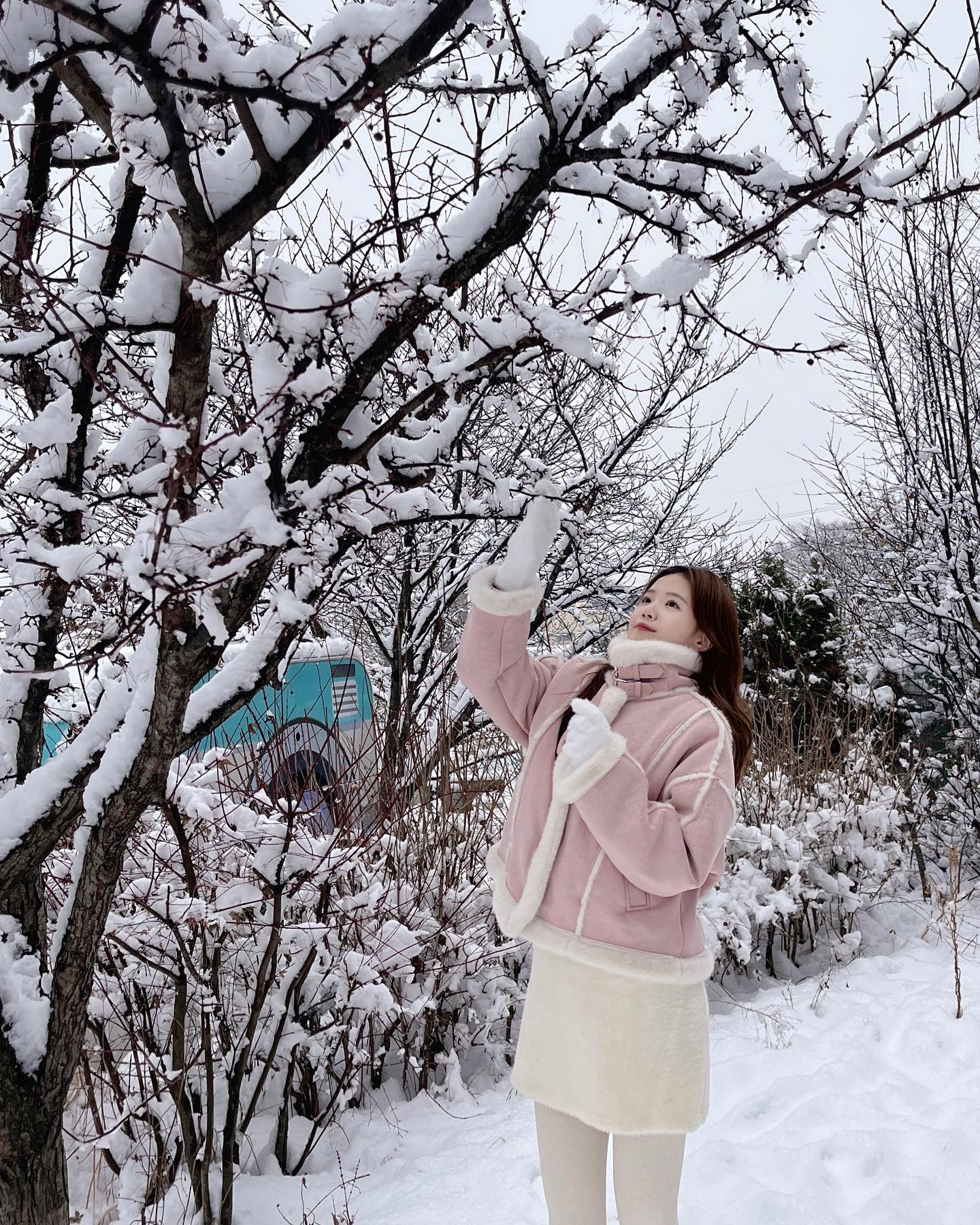 눈꽃 세상 ☃️🖤 photo by 아빠