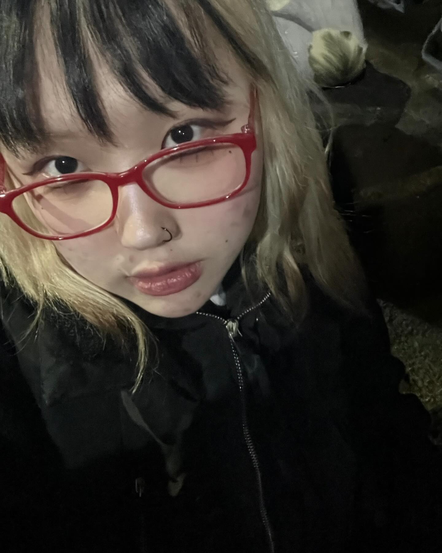 긱시크걸을 꿈꿨지만 현실은 여잼민이었읍니다 ...ಠ,ಥ