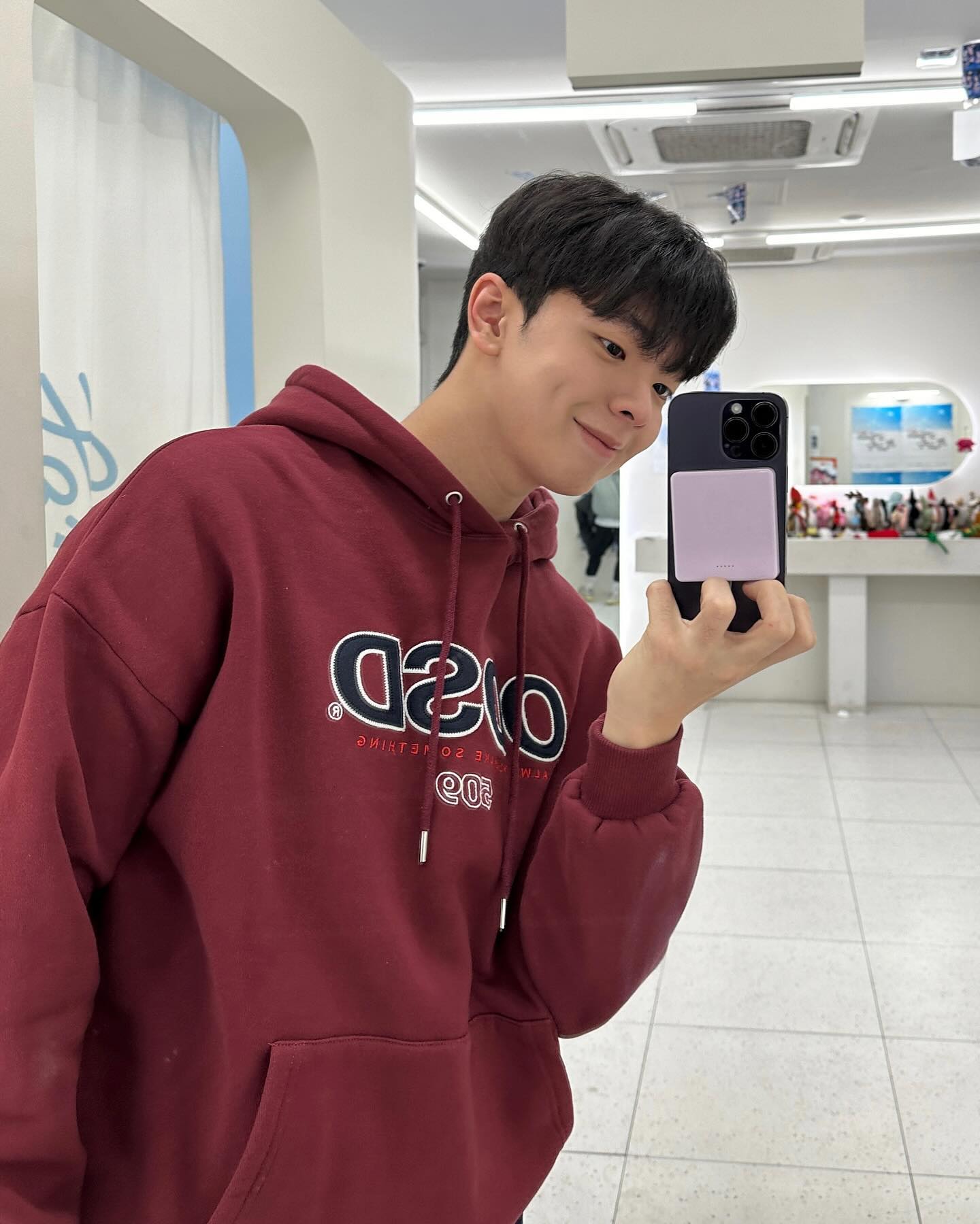 #AD  디자인이 심플하고 이쁜 보조배터리!👍

💜: miniduct_official 

#미니덕트 #충전핏챌린지