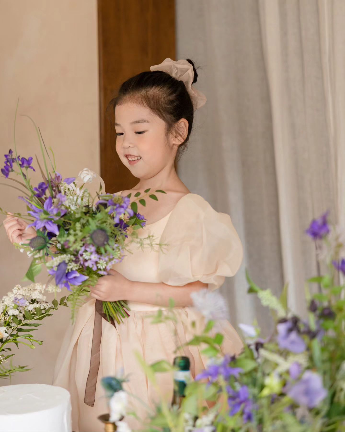 #6살생일 

찍어주신 사진 다 이쁘고 메인사진이라
한장한장 다  올리고싶댱🥰
아현이 사진도 이쁘고 자매사진도 이쁘고

스드메헤 포토 다 맘에 듬듬
울 아블리가 제일 맘에 든댠🩷