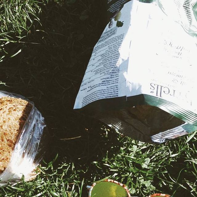 김적분(꽃분) on Instagram: "#picnic"