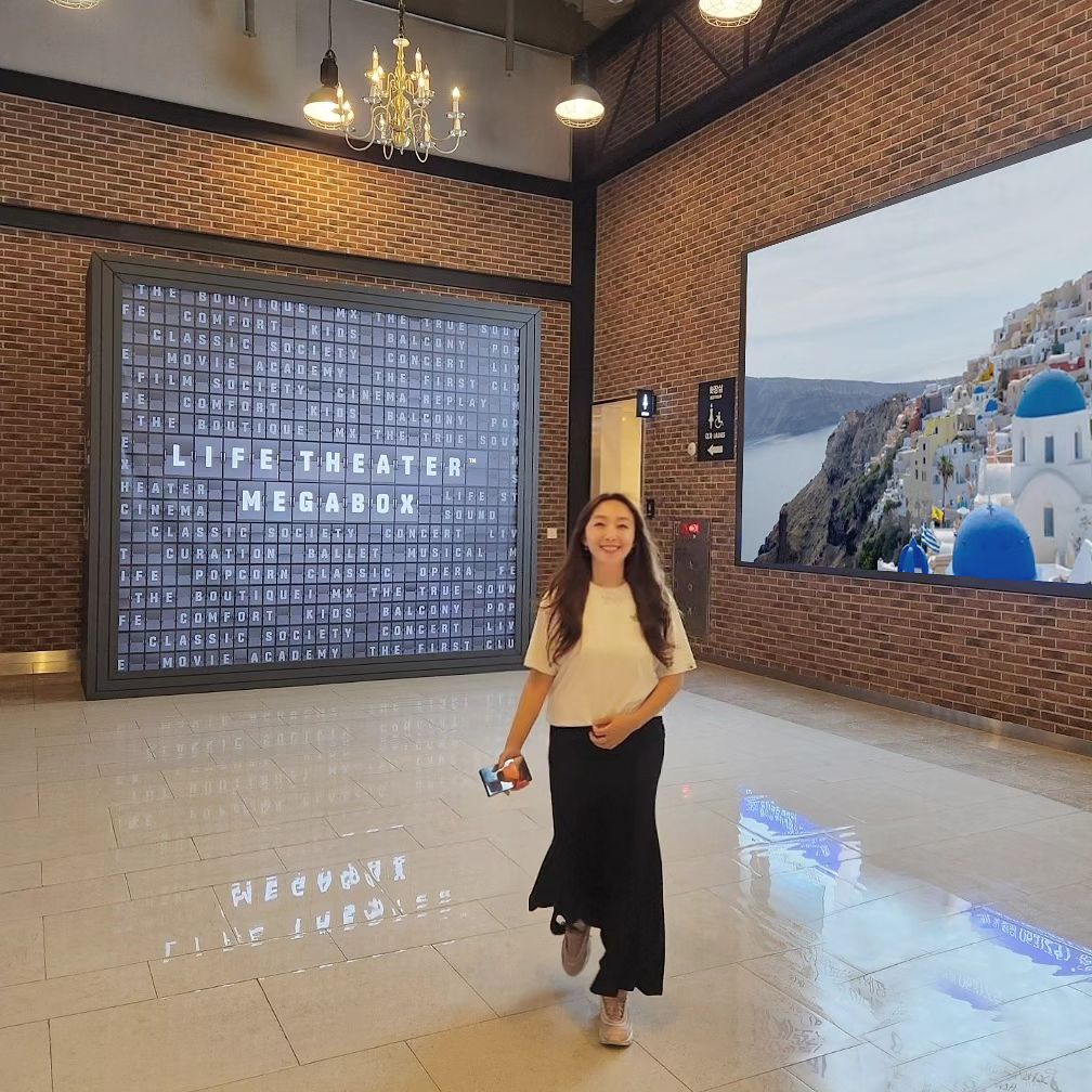#오랜만에
#활짝웃는거포착
#이제반팔춥다
#날마다출근예정
#신나게즐겨보자
#뷰티스타그램
#교통사고후유증
#회복중
#감사해요그램
#잘지내요그램
#일상스타그램