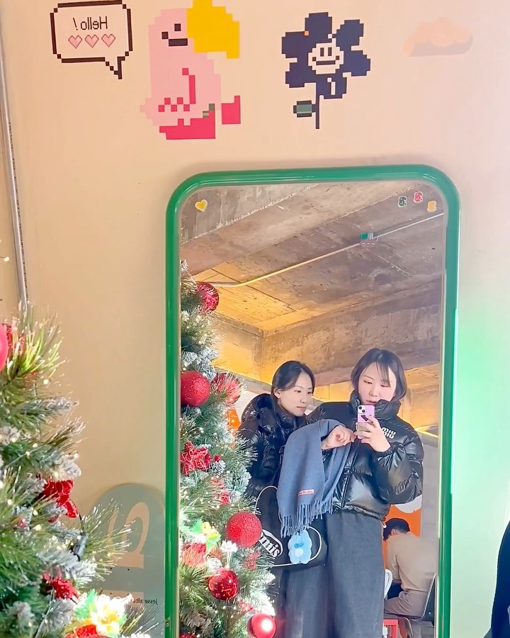 웃기구 귀엽구 난리 ⁽⁽*( ᐖ )*⁾⁾ ₍₍*( ᐛ )*₎₎
누가봐도 내가 언니••