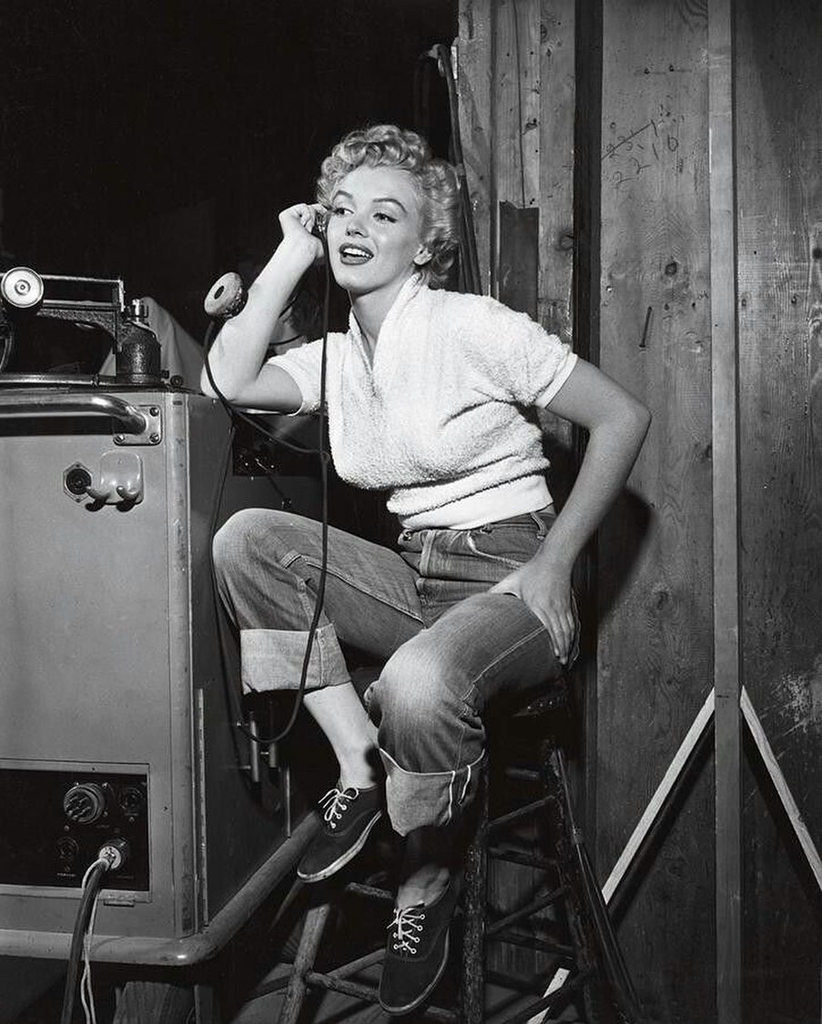 Marilyn and jeans