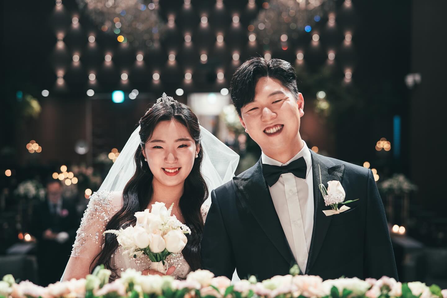 🎉

함께해주신 모든분들 
정말 감사했어요💓

루시드와 함께한 웨딩💓
결혼식의 분위기를 너무너무 좋게 이끌어주시고 사진도 넘넘 예쁘게 담아주셨던 루시드💓 
다음촬영때도 꼭 함께‼️🤙🏻