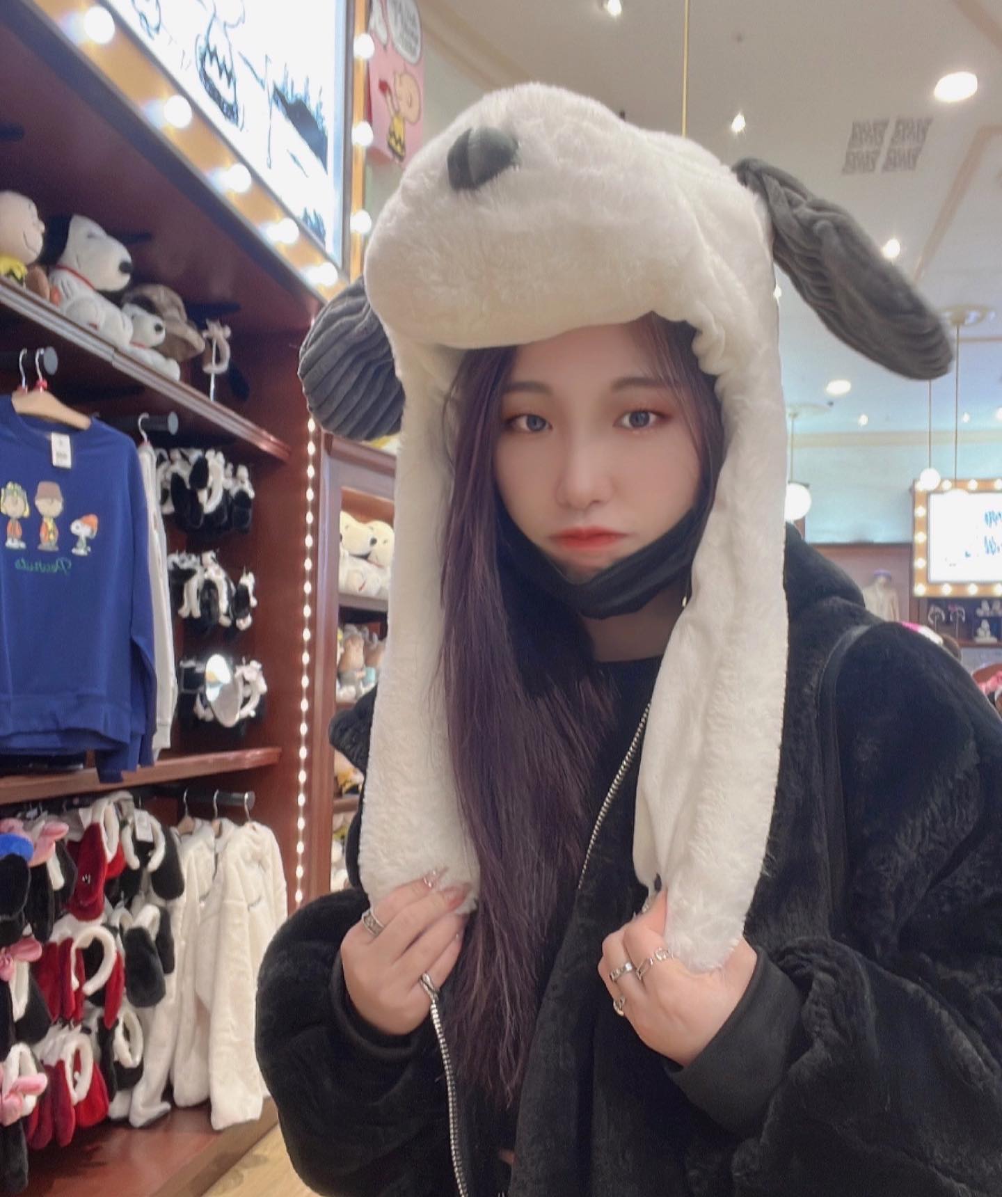 _
쁍 ∩^ω^∩
.
.
.
.
#일본#일본여행#오사카#도톤보리#간사이#유니버셜스튜디오재팬#여행#셀피#셀스타그램#일상#데일리그램#오오티디#얼스타그램#좋반#맞팔#trip#japan#osaka#fff#likesforlike#dotonbori#selfitime#selfie#daily#ootd#goodvibes#dailylook#goodvibesonly#lifestyle#usj