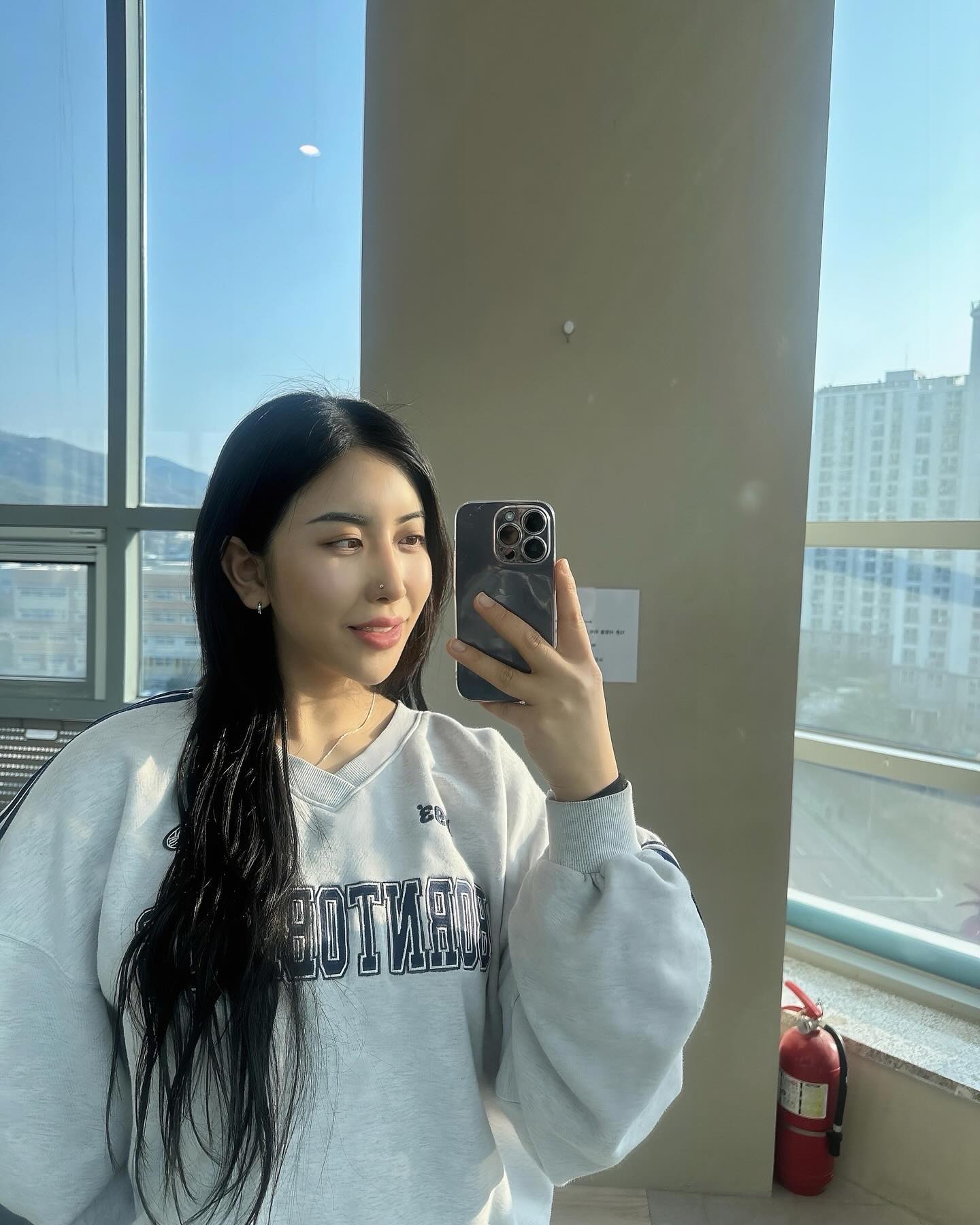 날씨가 좋구망
몸이 서서히 풀리고 아침에 눈이 빨리 떠지고
바깥을 마구 나가고 싶은 계절이 됐다 🌸🩷