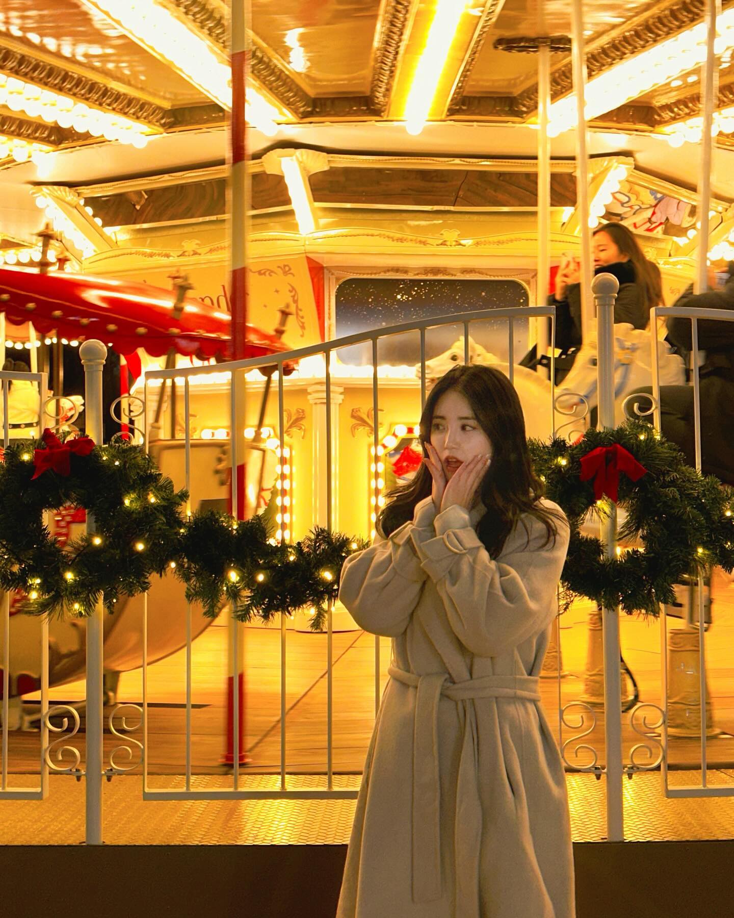 연말느낌 뿜뿜🤍🧡💛
