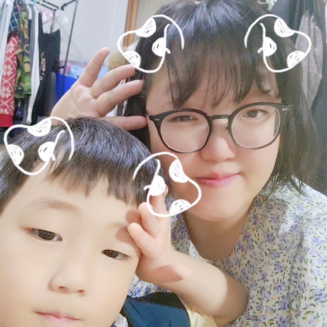 #요즘이뻐 
 
 
#아프지말고 #씩씩하게 #만5세 #꼬꼬마형아 #미래의경찰