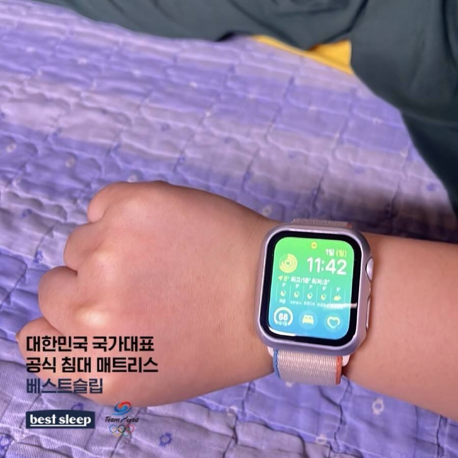 12시 안에 잠들기를 노력하니까 확실히 수면 만족도가 높아지는 것을 느꼈다. 잠은 역시 축복이다. 오전에 수업시간에 졸지말고 밤에 일찍 누워 잠들자ㅎㅎ오늘의 깨달음이다ㅋㅋㅋㅋ오늘도 밤에 일찍 자는 것을 연습하다보니 기절하게 생겼다ㅎㅎ이만 자러 가보겠다.

#베스트슬립 #5성급호텔침대 #국가대표매트리스 #혼수침대 #손연재침대 bestsleep.official