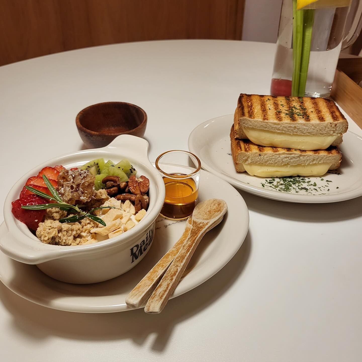 🤎

🏷️ our.daily.meal