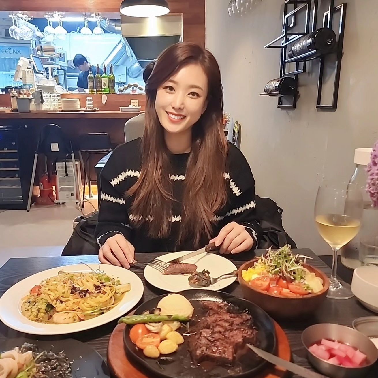 플레이트❤️

분위기도 너무 좋고 넘 맛있땅😊
오늘 왜이렇게 춥냥 ㄷㄷ
행복한 연말 보내기~~

#선화동맛집 #플레이트