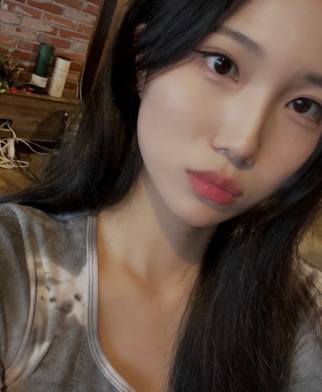 날씨 습하고 기분도 씋
