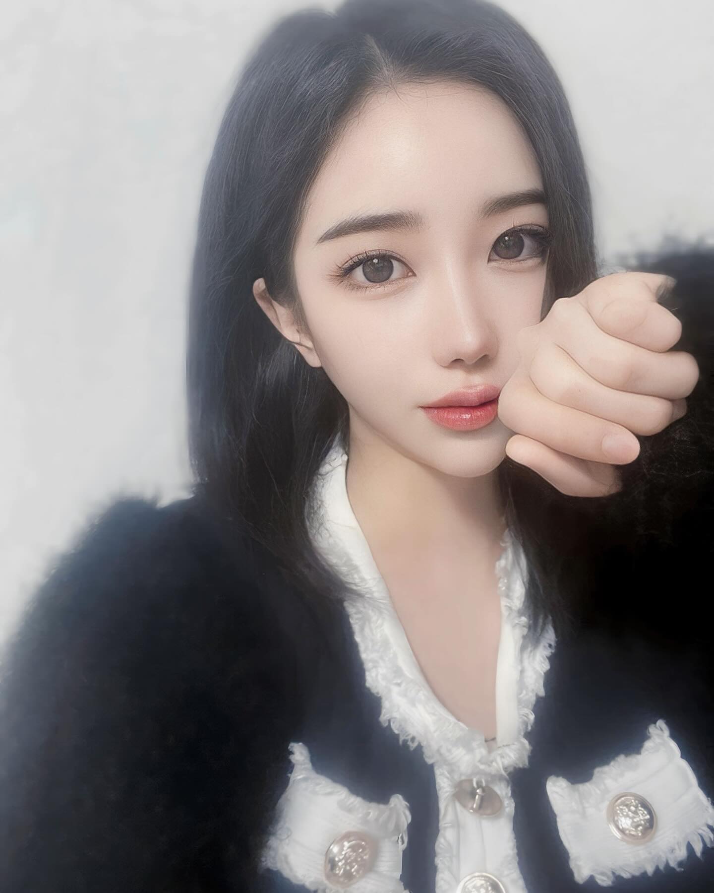 붙임머리를 제거하니 다시 단발🥲
다음주 리터치까지 두피케어 열시미✨