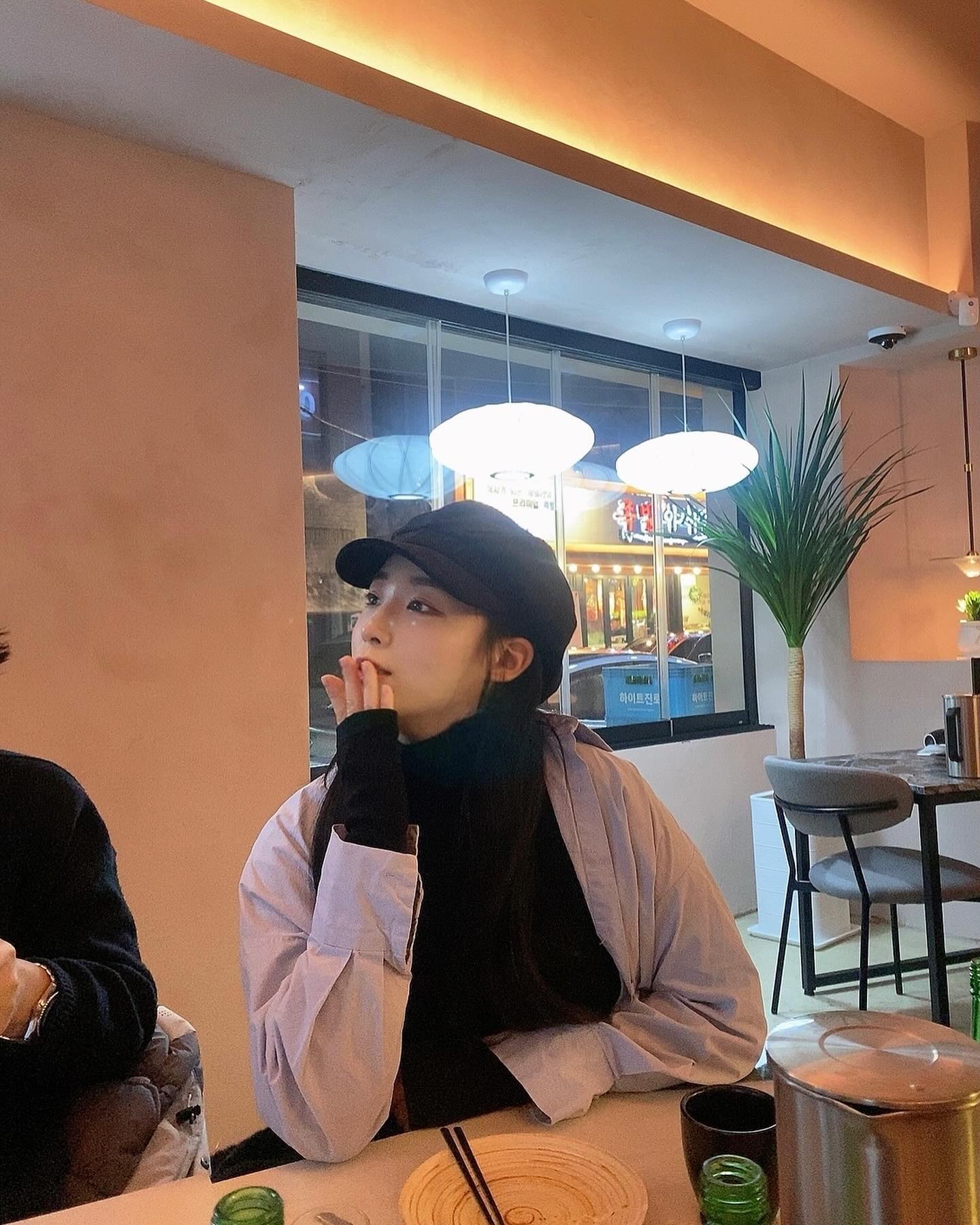 흑백도 있지롱💙