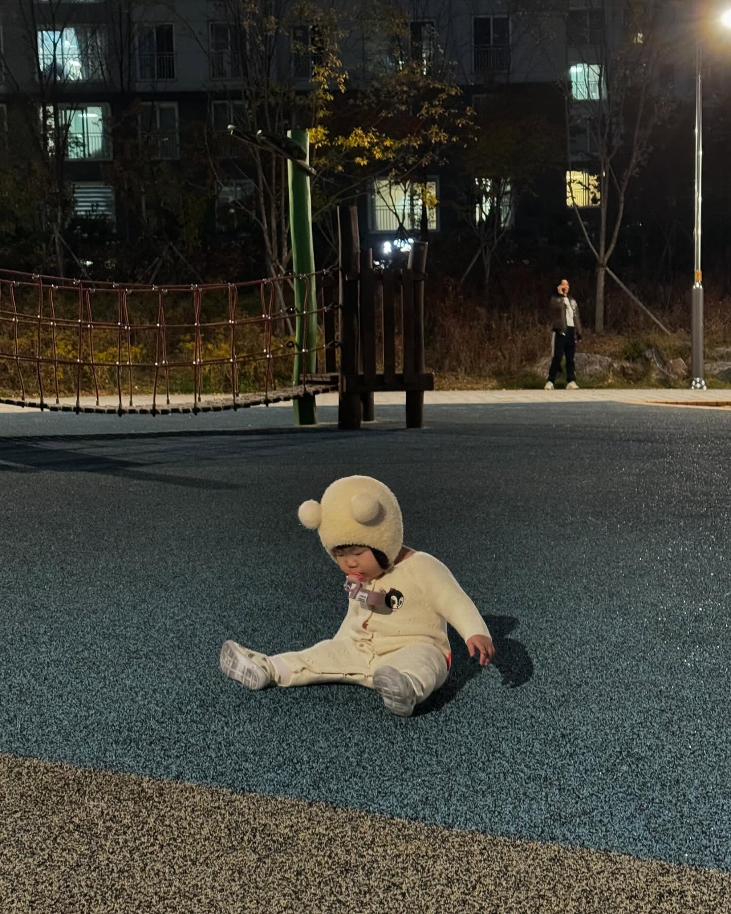 콰당 ๑˃̶͈̀Ⱉ˂̶͈́๑