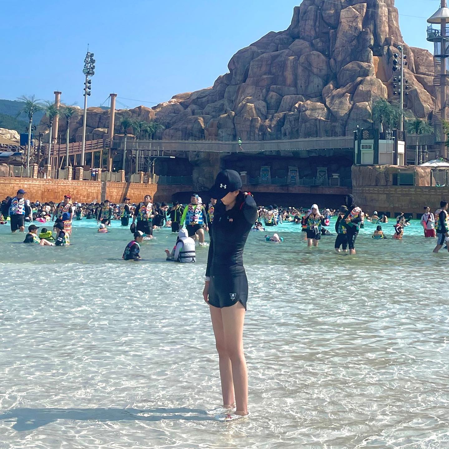 물노리 조아 ~~~ 🌊🌊🌊🌊🌊
아쥬 싱나 ჱ̒ ｰ̀֊ｰ́ )ჱ̒ ｰ̀֊ｰ́ )