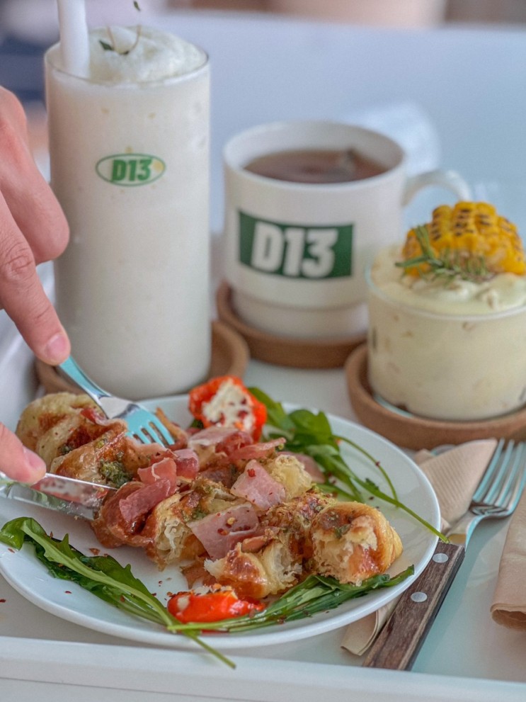 대전 선화동 힙한 카페 D13 디썰틴 나만 알고 싶은 곳 감성 데이트 코스 추천 크로플 찐맛집